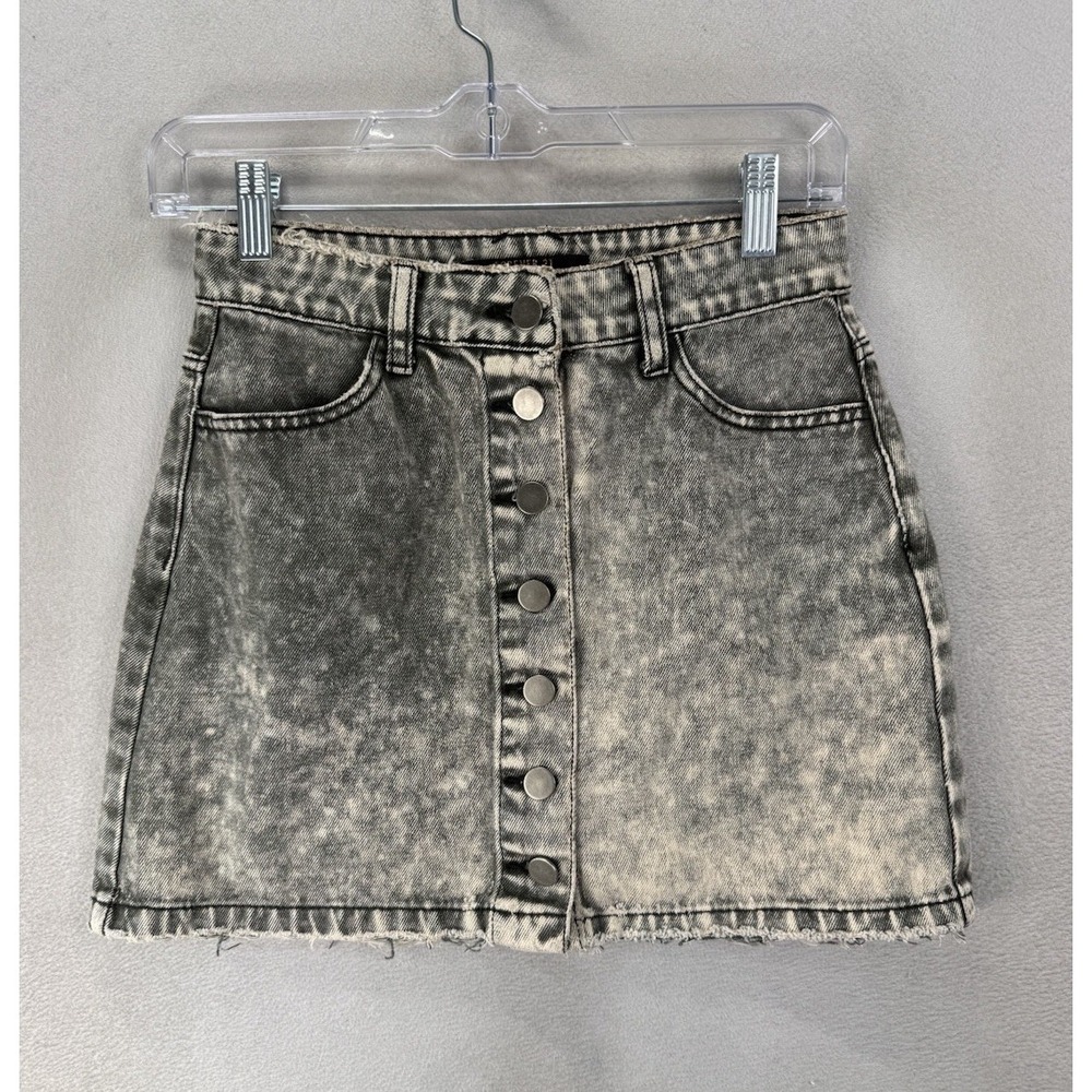 Forever 21 Gray Acid Wash Denim Mini Skirt Button Front Distressed Size S Punk